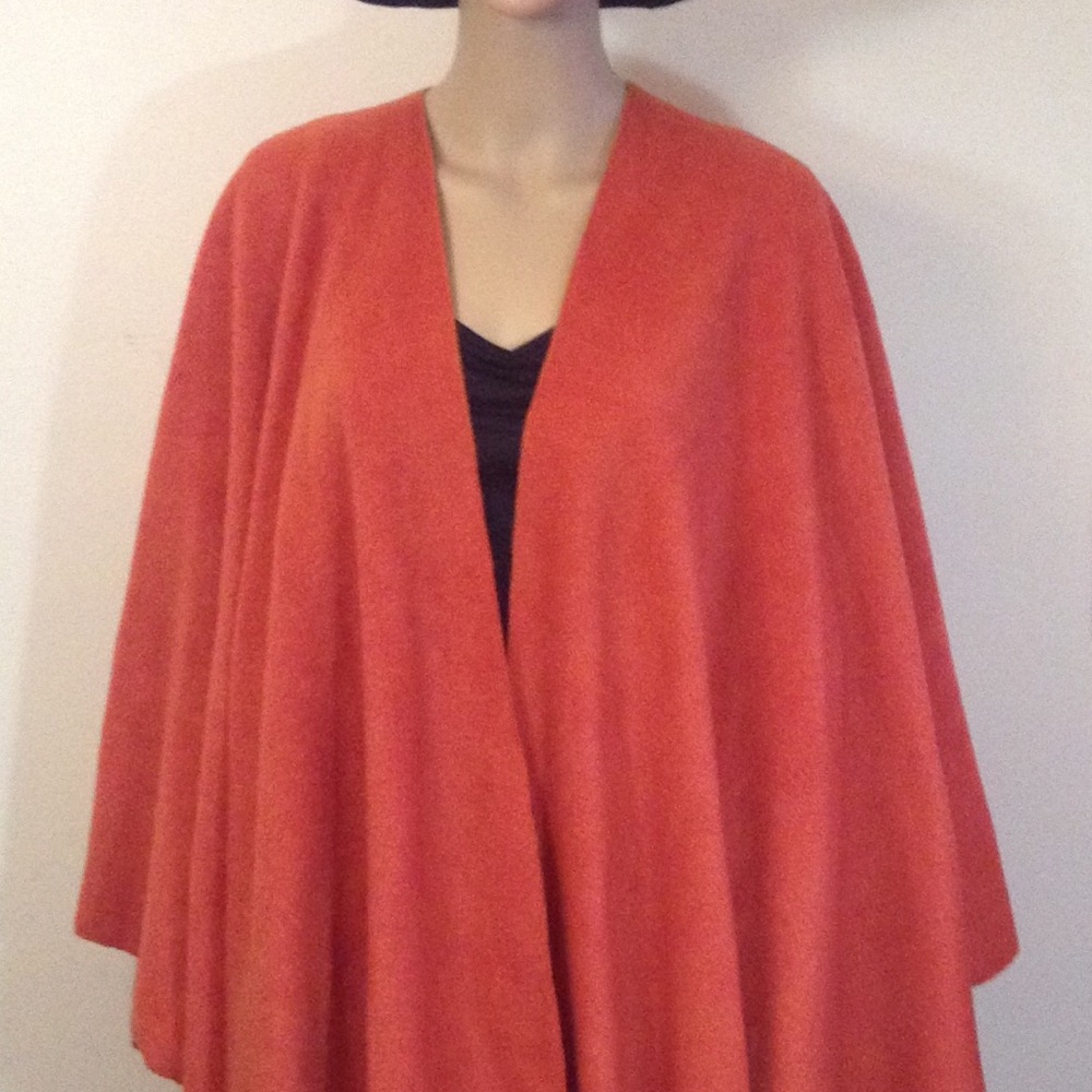 Winter Shawl - - Picture 2 of 2
